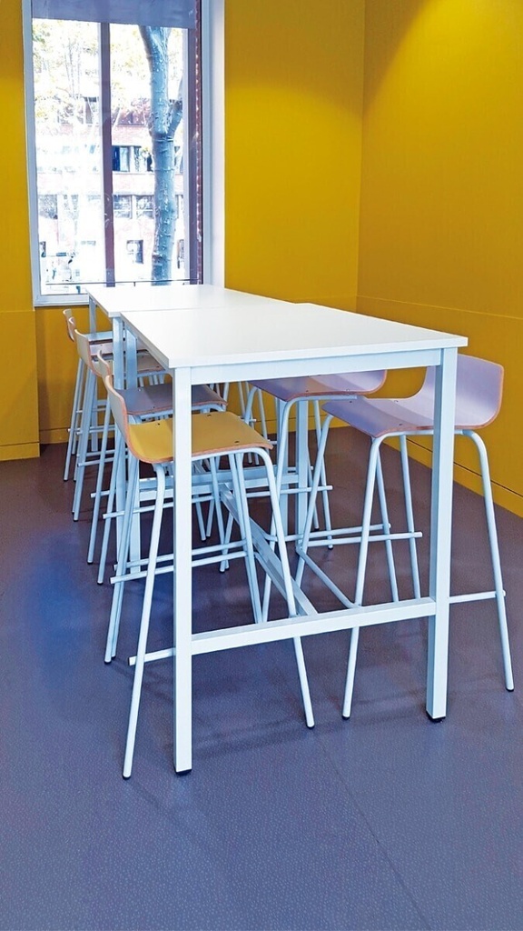 TABLE H stratifié HNV